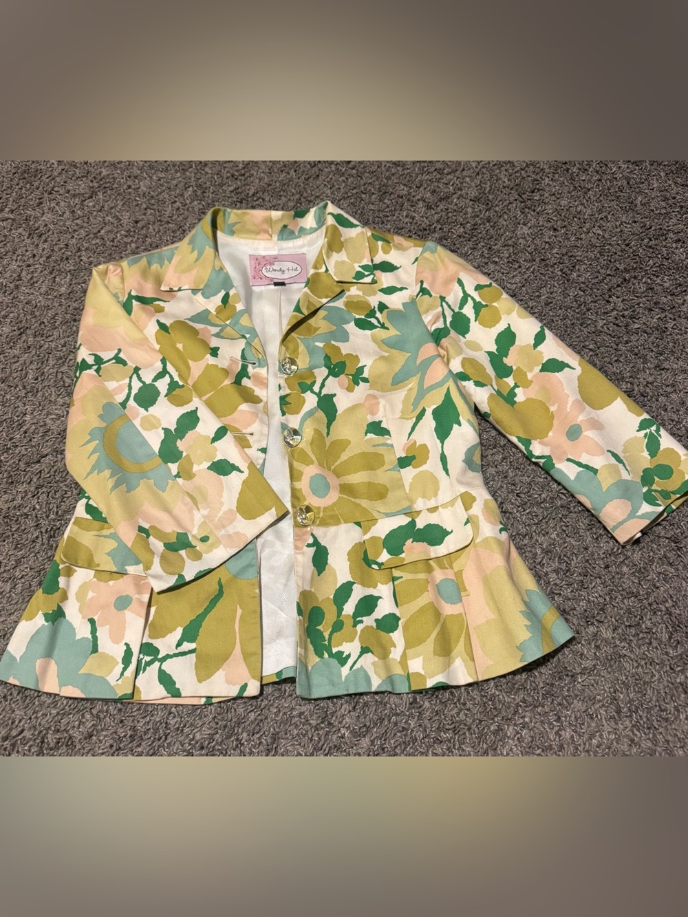 Wendy Hil Pastel Floral Blazer in Green, Blush & Cream